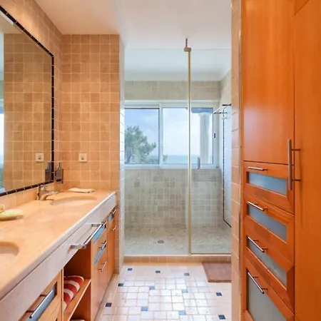 Sleeps 12 Pool Air Con Wifi *